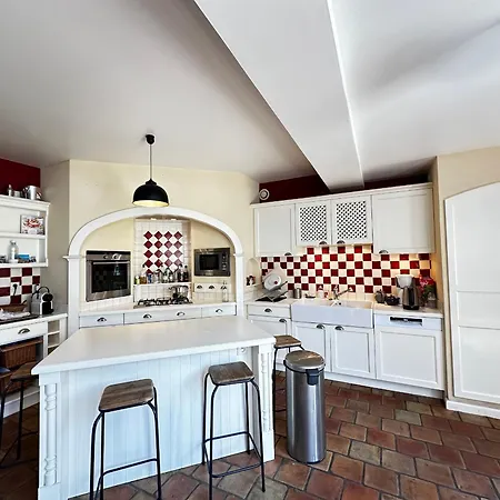 Spacieuse Maison 4 Chambres, Centre Fouras, Proche Plages - Fr-1-709-96