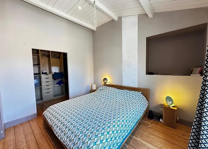 Spacieuse Maison 4 Chambres, Centre Fouras, Proche Plages - Fr-1-709-96 *