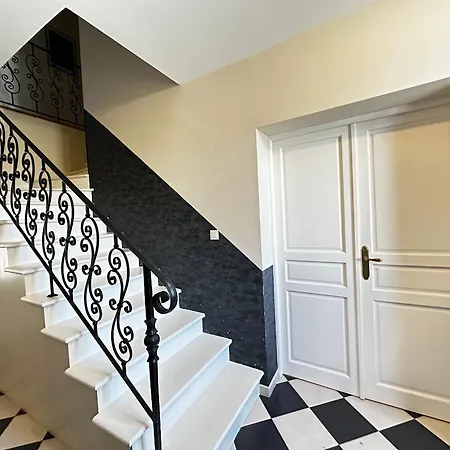 Spacieuse Maison 4 Chambres, Centre Fouras, Proche Plages - Fr-1-709-96