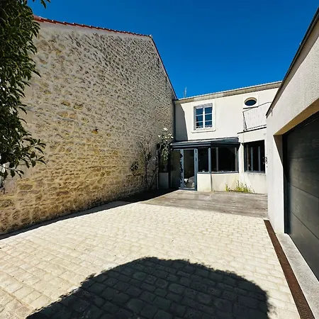 Spacieuse Maison 4 Chambres, Centre Fouras, Proche Plages - Fr-1-709-96 *